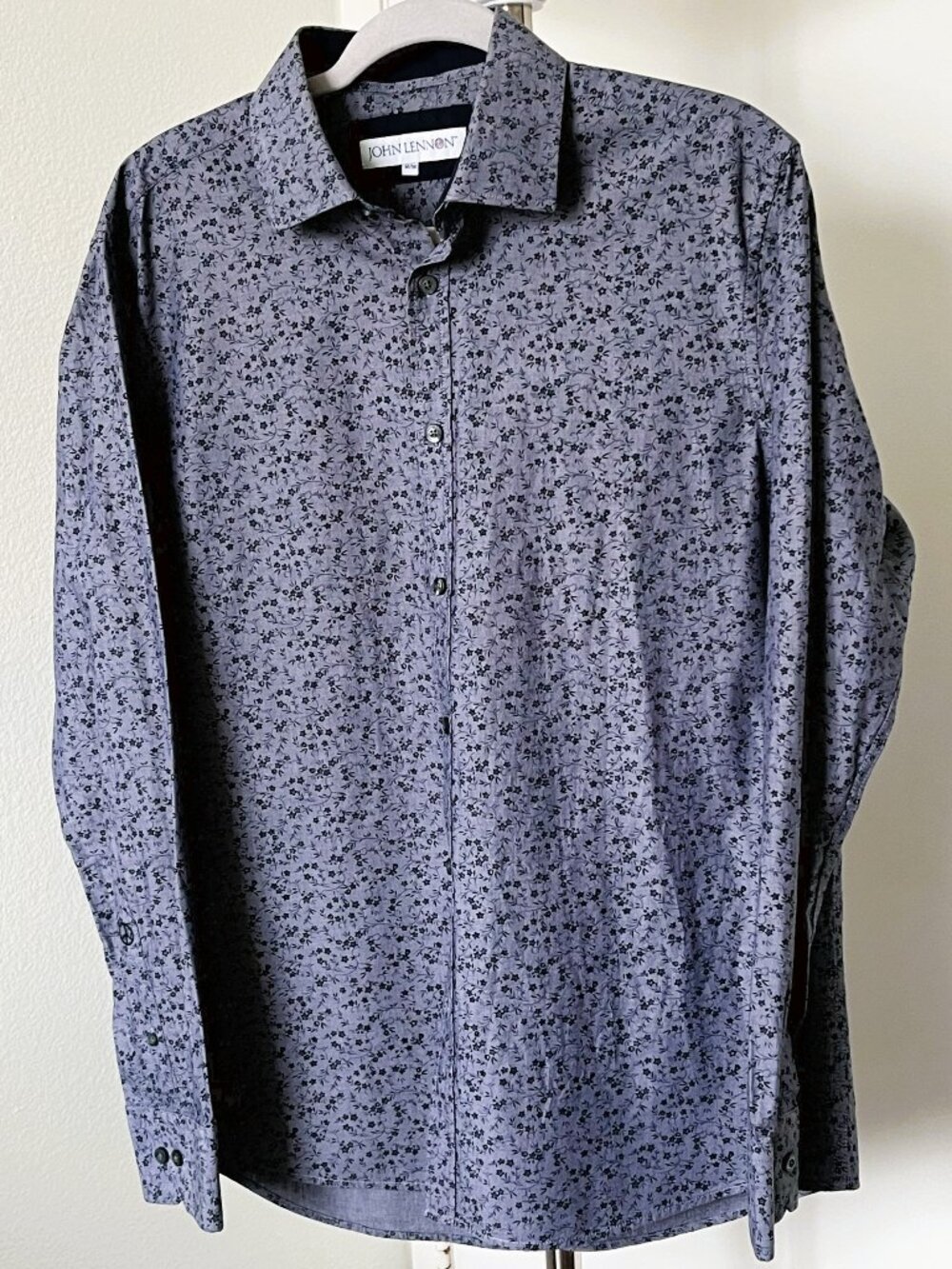 John Lennon Men's Shirt Floral Print Dark Gray background Size M